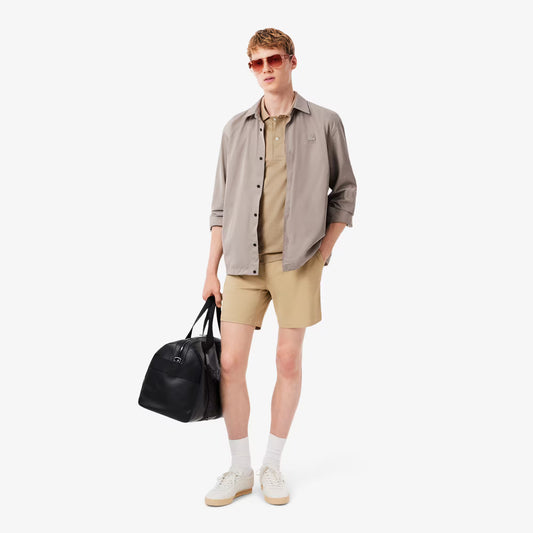 Paris Poloshirt mit offener Kragenform, bestickt, klassischer Schnitt