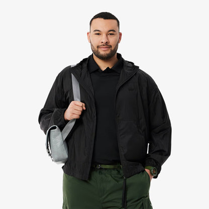 Blouson en nylon imperméable et compressible