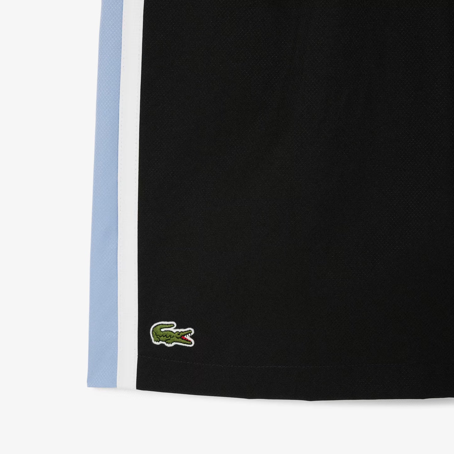 Leichte Tennis-Shorts mit Farbblock-Streifen
