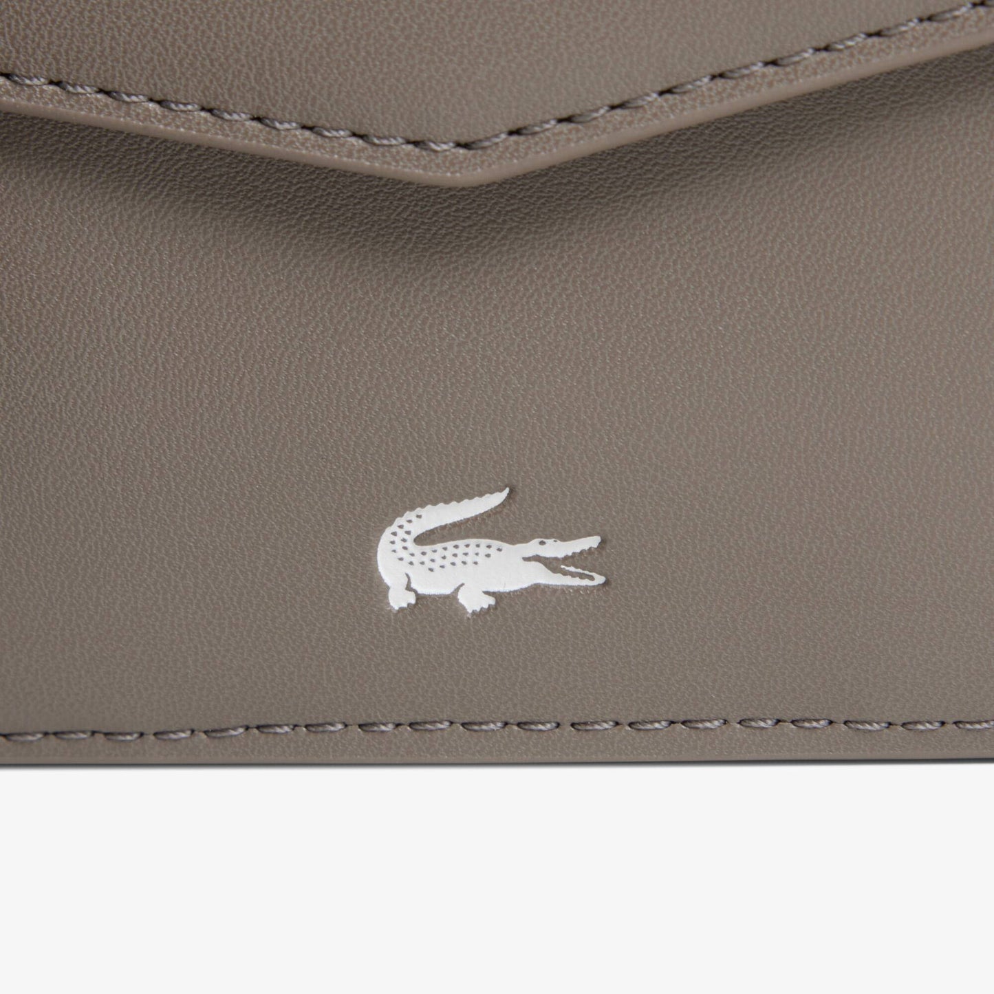 Medium Ossian Leather Billfold